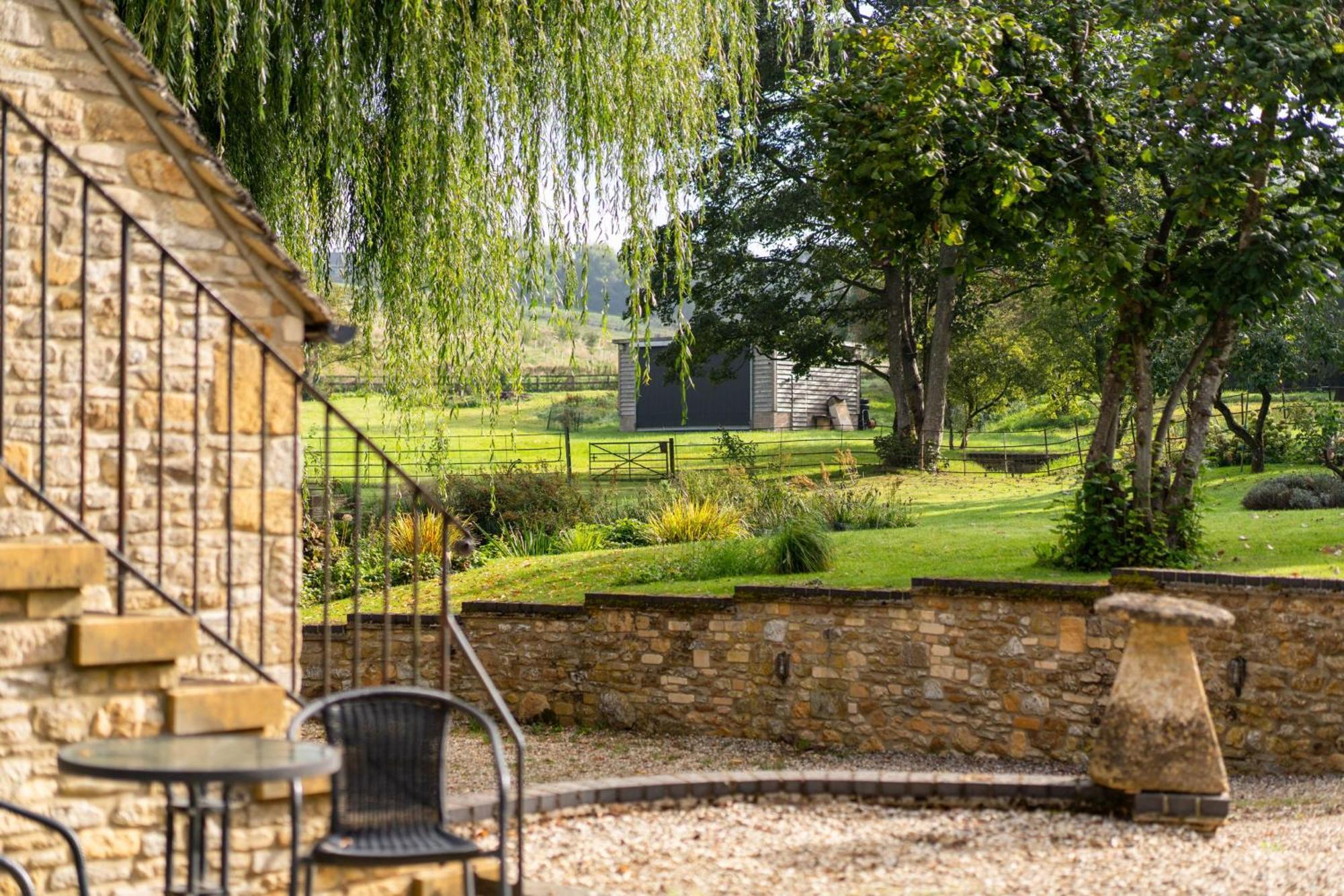The Nest At Robins Roost Little Rissington